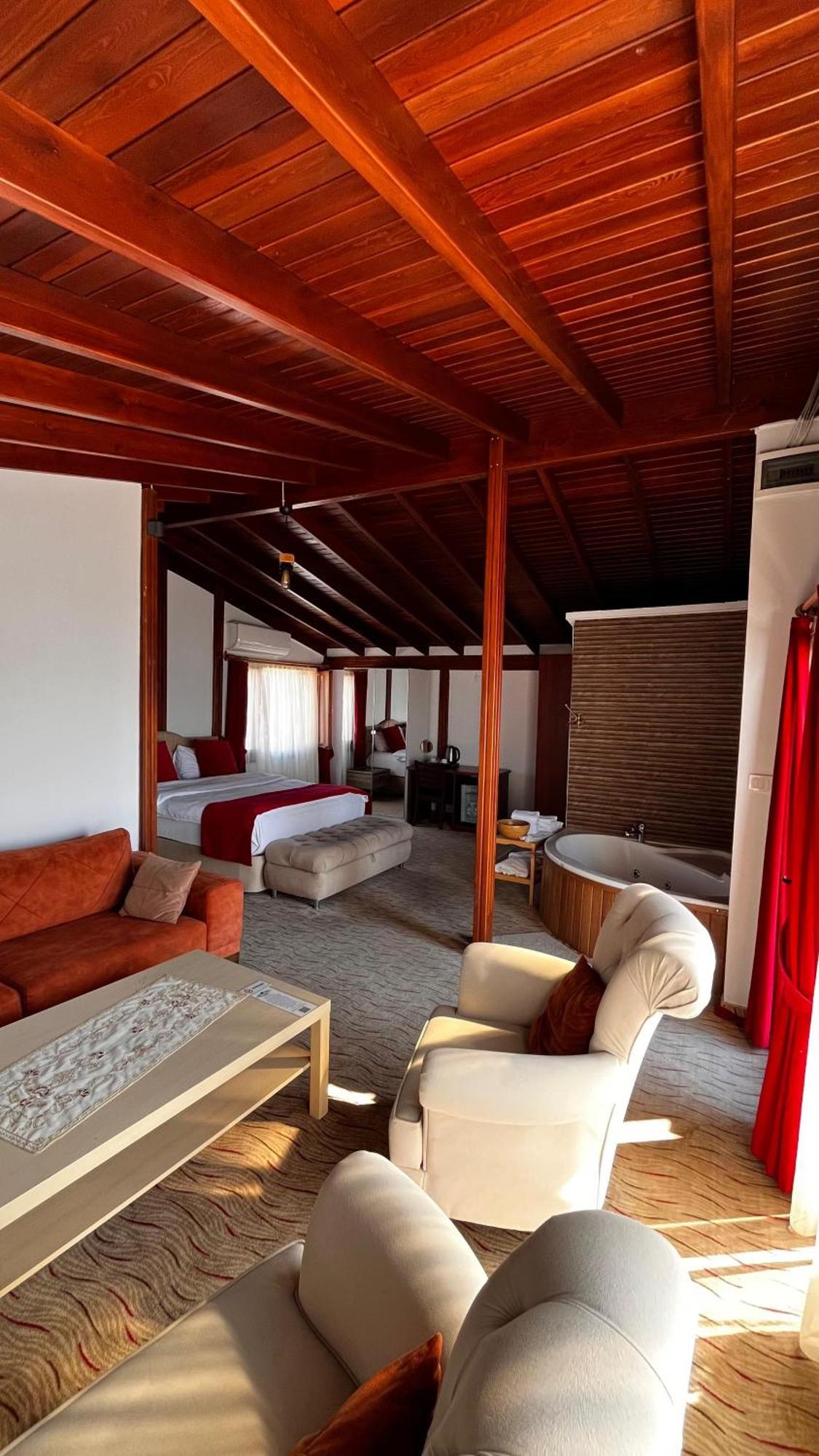 Foca Antik Otel Екстер'єр фото