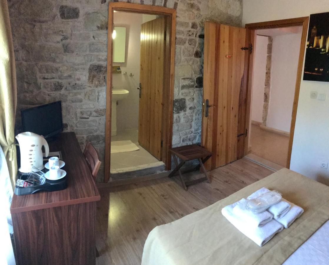 Foca Antik Otel Екстер'єр фото