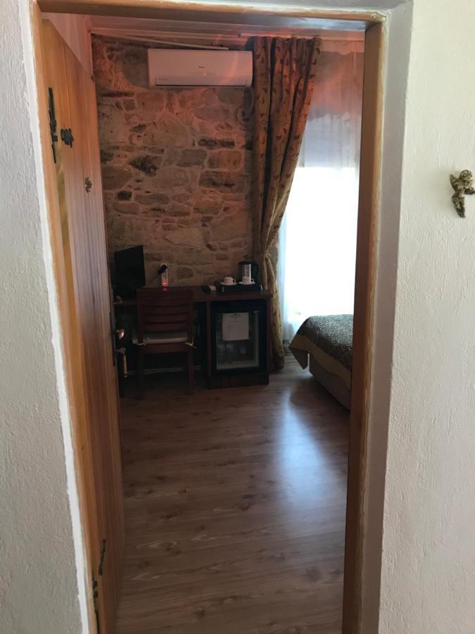 Foca Antik Otel Екстер'єр фото